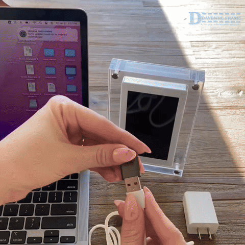 Davende Frame™ Digital Frame